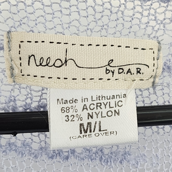 Neesh by DAR Women's Textured Knit Lace Up Button Closure Cardigan Sweater - M/L - Picture 3 of 12